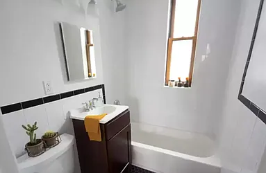 Rented by Living New York