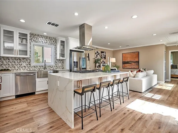 7906 Kittyhawk Ave, Los Angeles, CA 90045