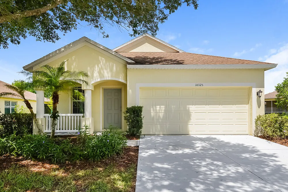 4 bed, 2.0 bath, 1736 sqft, $2,150 — Photo 1