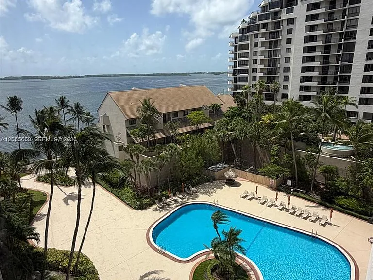 540 Brickell Key Dr #1418 — Photo 23