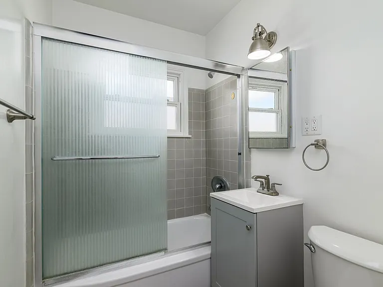50 Fir St — Photo 8