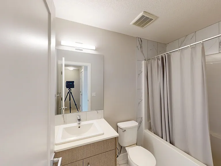 410 Cornerstone Mnr NE — Photo 13