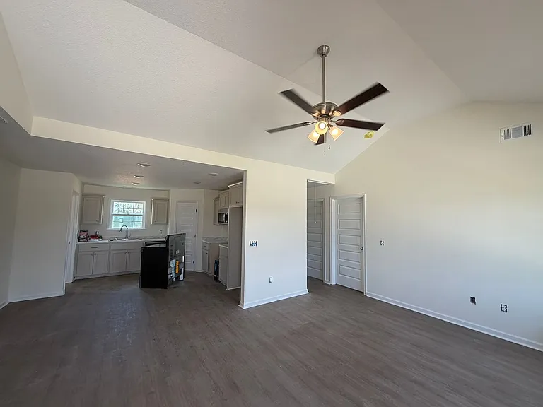 513 Nickies Way — Photo 5