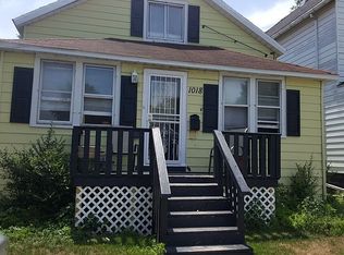 1018 Moss St, Hammond, IN 46320