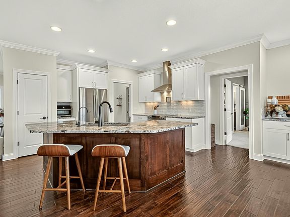 5th image of 2555 Sand Trap Rd SE
