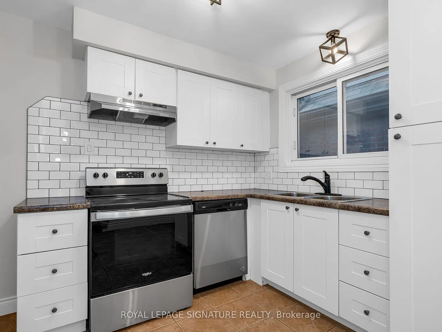 3 bed, $2,100 — Photo 3