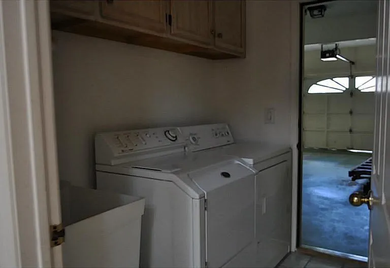 2702 Bridgegate Cv NE — Photo 12