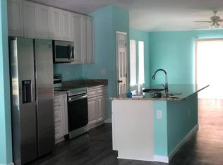 1432 Hickman Rd, Jacksonville, FL 32216