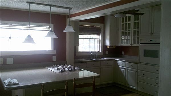 2nd image of 175 Picardy Pl