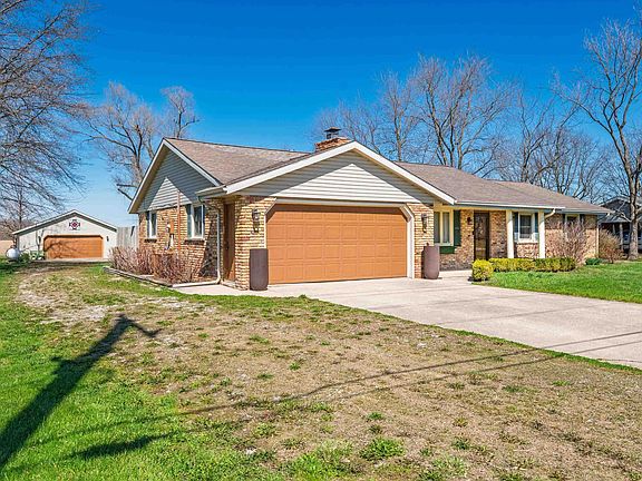 2nd image of 6904 W County Road 500 N