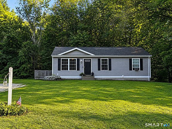 2nd image of 25 Lester Drive