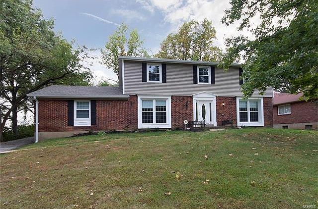 1st image of 12110 Ladue Heights Dr