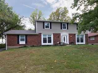 12110 Ladue Heights Dr, Saint Louis, MO 63141