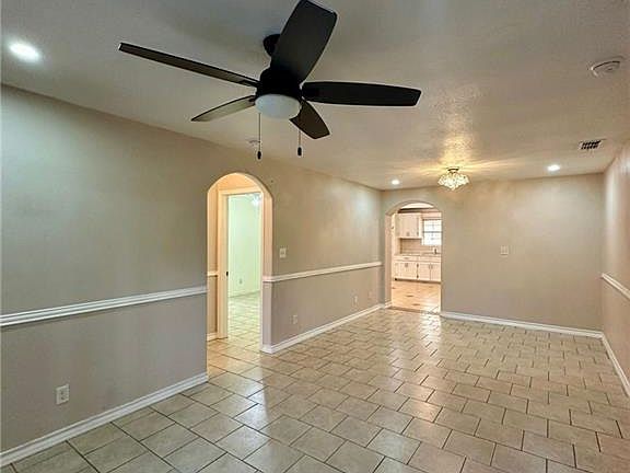 4th image of 4303 N Obra Vista Ave