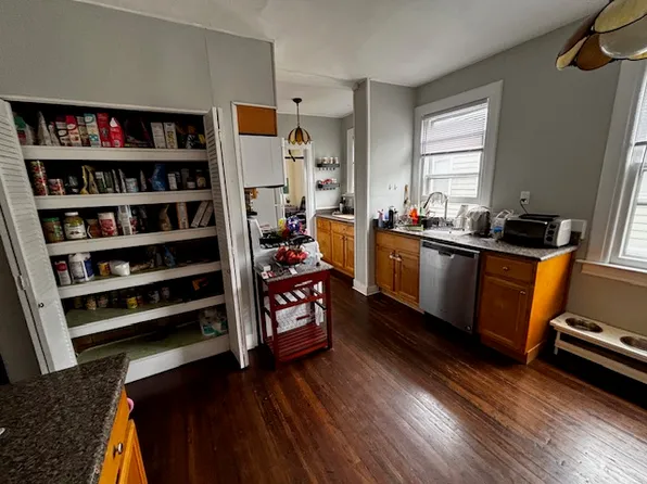 483 Quinnipiac Ave Unit 2, New Haven, CT 06513