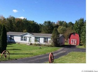 674 Larue Rd, Clifton Springs, NY 14432
