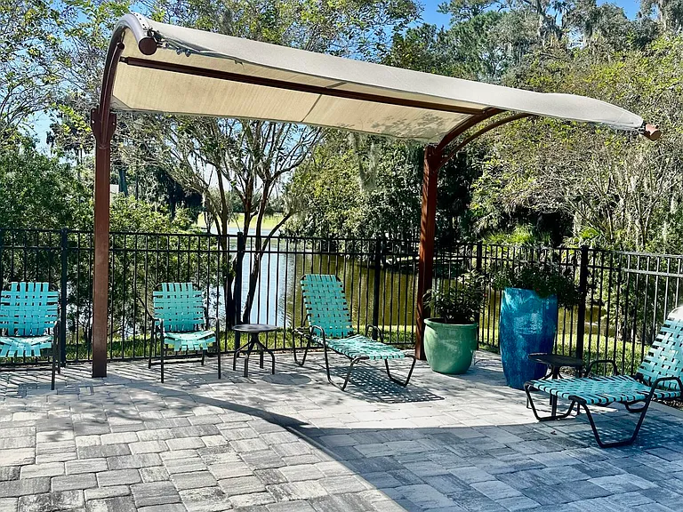 133 Bermuda Ct — Photo 16
