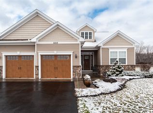 5103 Red Oak Ln, Batavia, NY 14020