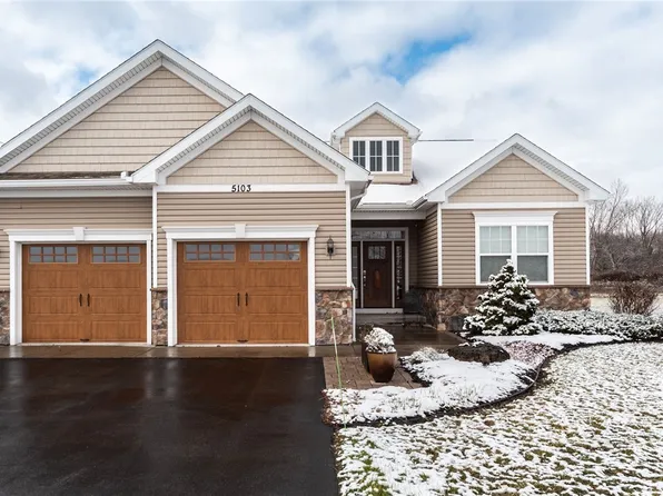 5103 Red Oak Ln, Batavia, NY 14020
