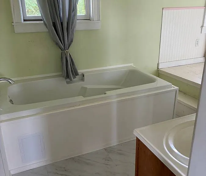 298 Jersey Hill Rd — Photo 3