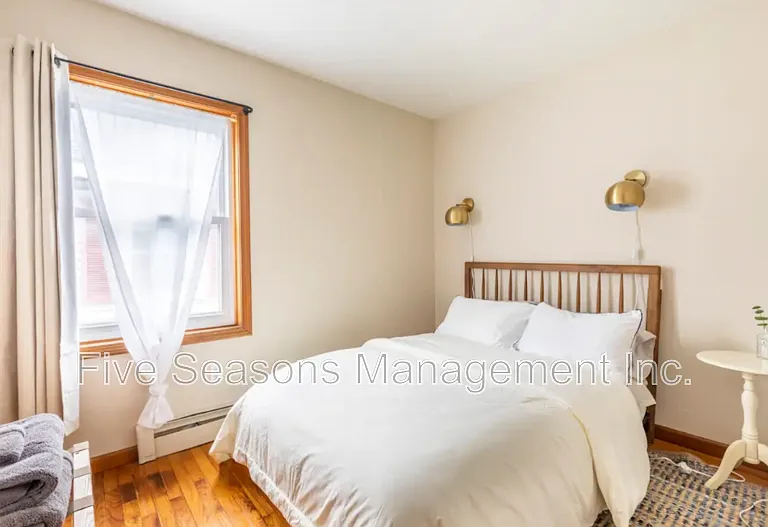 358-360 N Winooski Ave #3 — Photo 13