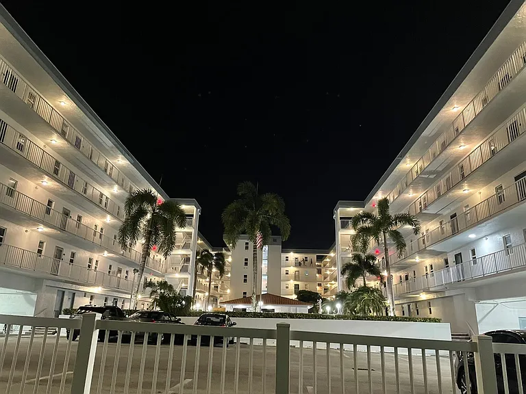 4629 Poinciana St #211 — Photo 34
