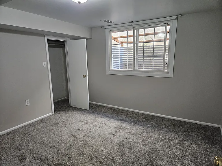 2335 1/2 Wyoming Ave — Photo 5