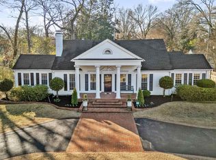 4009 Walnut Grove Rd, Memphis, TN 38117