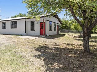 207 N Porter St, Caldwell, TX 77836