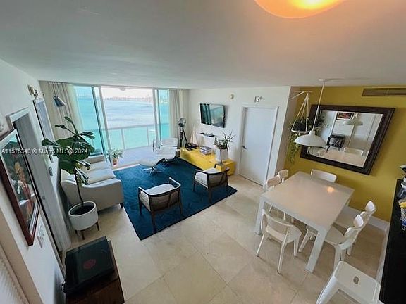 3rd image of 1800 N Bayshore Dr APT 1703
