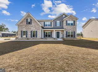 210 Bowline Ln, Kingsland, GA 31548