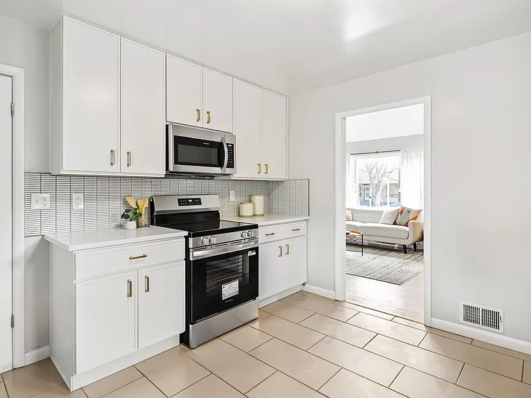 1351 S Patton Ct — Photo 11
