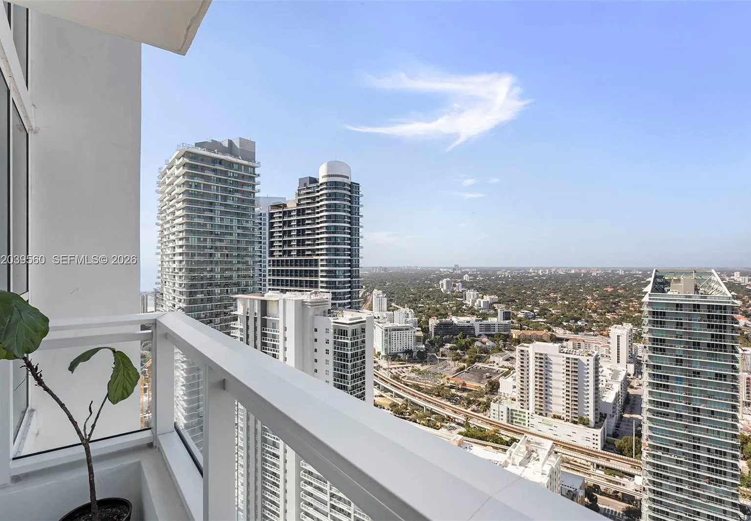1 bed, 748 sqft, $4,500 — Photo 1
