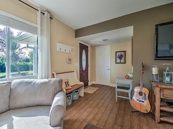 3rd image of 1858 Harmony Dr