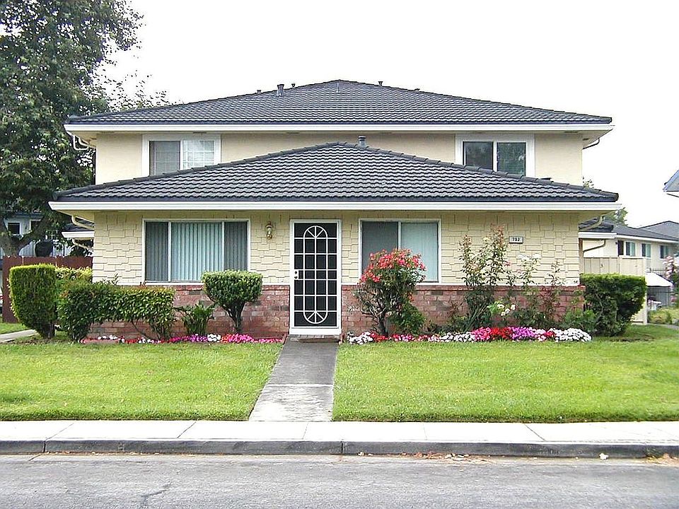 792 Delaware Ave