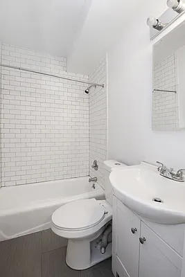 Rented by Compass | media 14