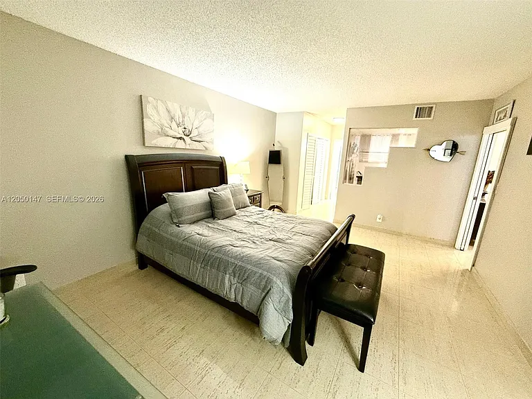 3725 S Ocean Dr #605 — Photo 8