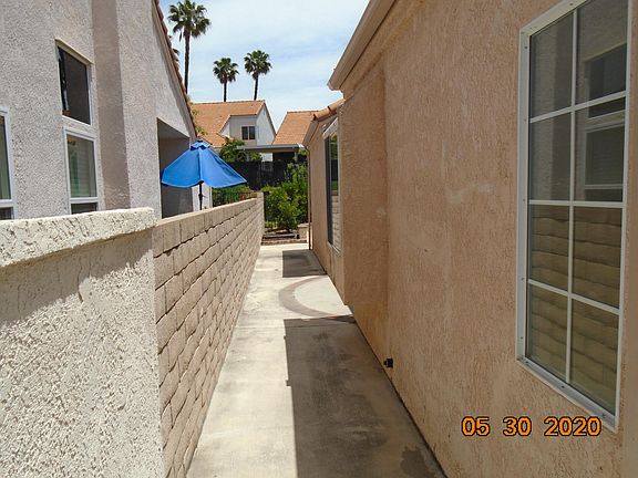 3rd image of 40512 Corte Lucia