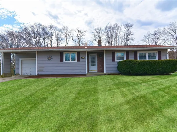213 Lepes Rd, Somerset, MA 02726