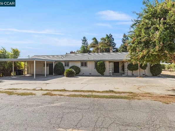 5831 Esmar Rd, Ceres, CA 95307
