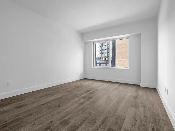 10 Nevins Street image 4 of 13