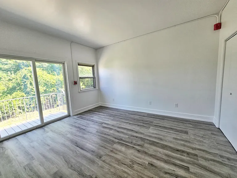 65 Industrial Ln #2 — Photo 3