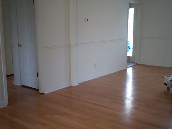 3rd image of 6371 Limewood Ave