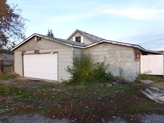 3rd image of 11604 E Mount Spokane Park Dr