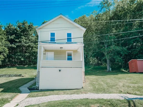 340 3rd St, Ernest, PA 15739