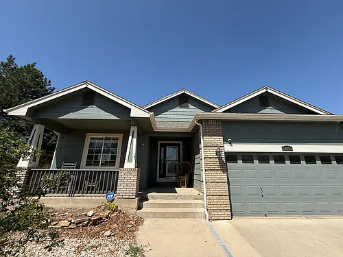 403 Promontory Dr Photo 1