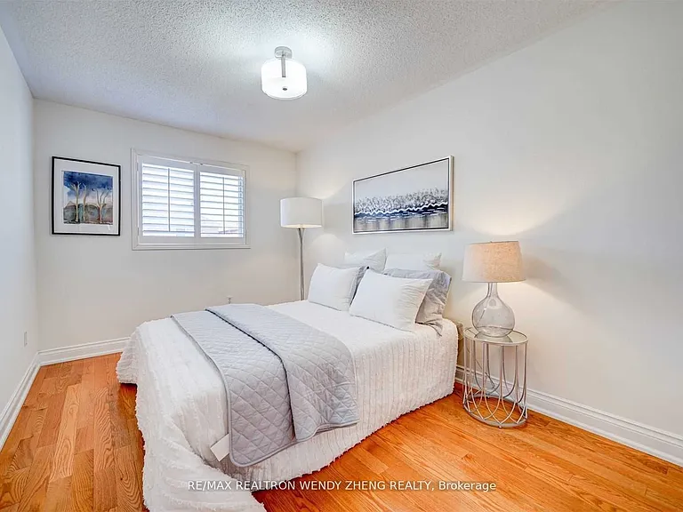 60 Warren Bradley St — Photo 21