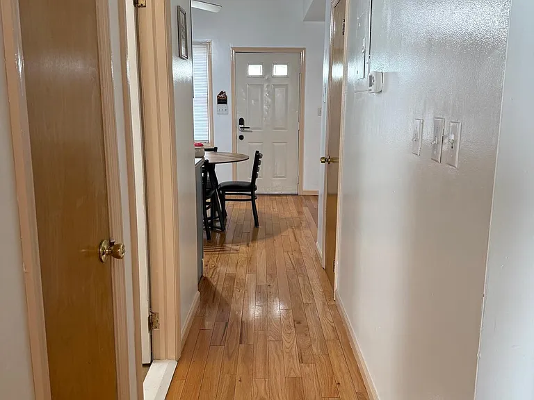 208 McAdoo Ave #2 — Photo 9
