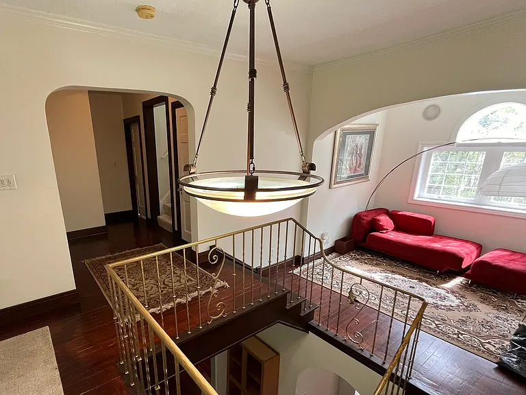 5951 Som Center Rd — Photo 55