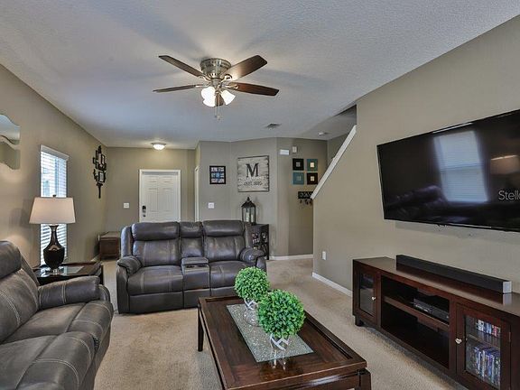 4th image of 1305 Pasadena Bloom Ln